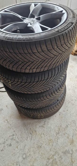 Jenti si cauciucuri a 5 si a 7