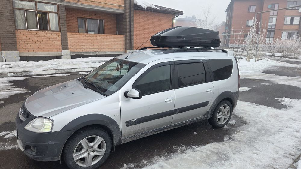 Продам Автобагажник  на крышу авто