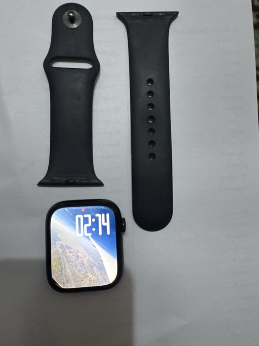 Apple Watch • Series 9 • 45 mm • Aluminium & Ceramic Case