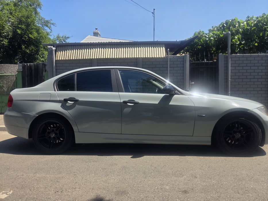 De vanzare BMW E90 Automata