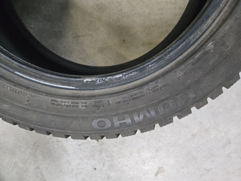 Anvelope iarna 195 55 16 Kumho profil 8mm