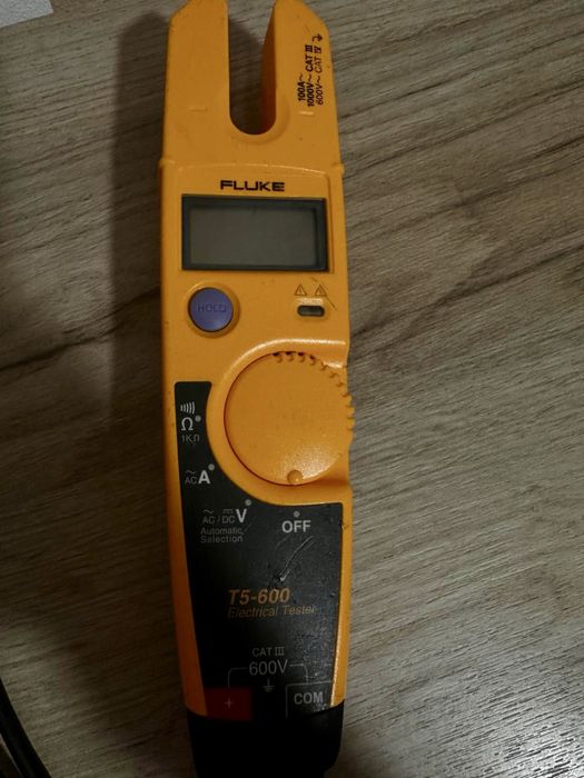 Fluke T5-600 – tester electric profesional, stare bună
