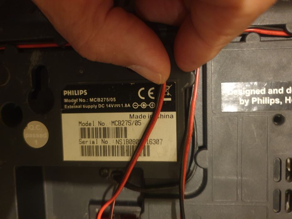 Combină  Philips  cu telecomandă ,.cd.usb,radio