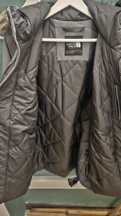 Продам куртку The North Face