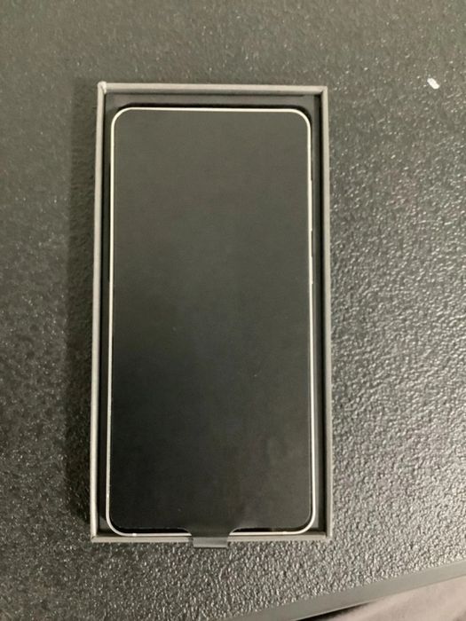 Yengi masla Samsung Galaxy S25 Edge 1 - dona keb qoldi masla hali