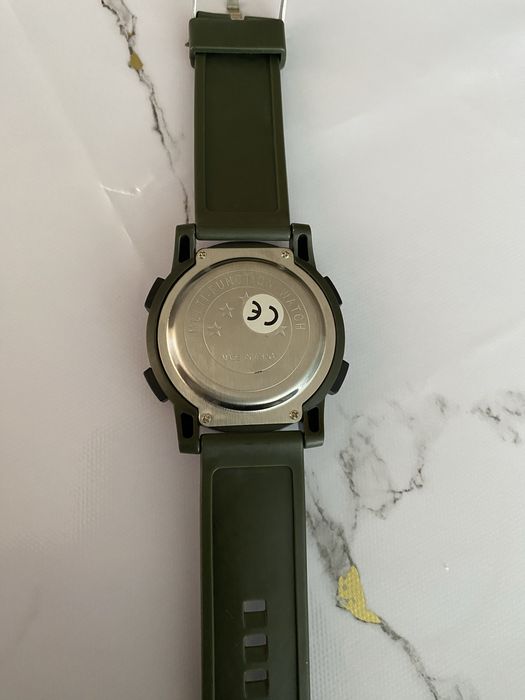 Час вы наручные новые