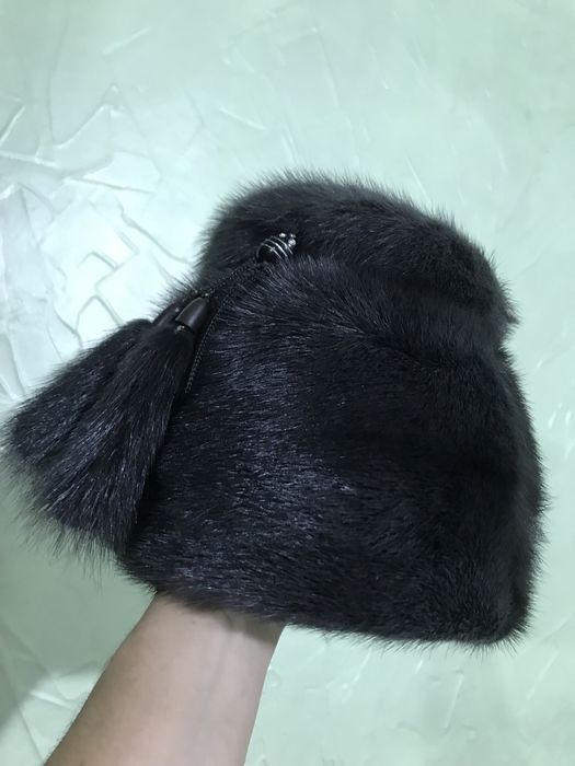 Продам шапку женскую