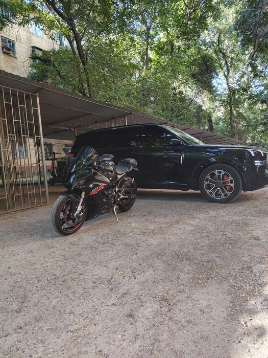 Продаю BMW S1000RR