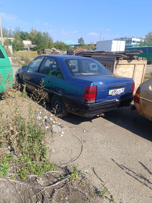 Продам Опель омега