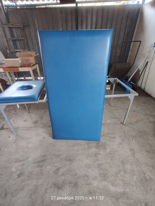 Кушетка для массажа и процедур