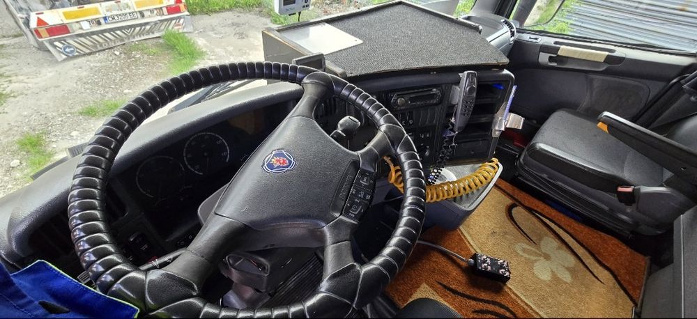 Мулти лифт с кран - Скания