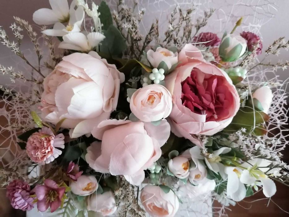 Цветя в сандъче или плик