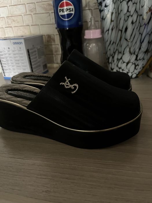 Ботинки на платформе