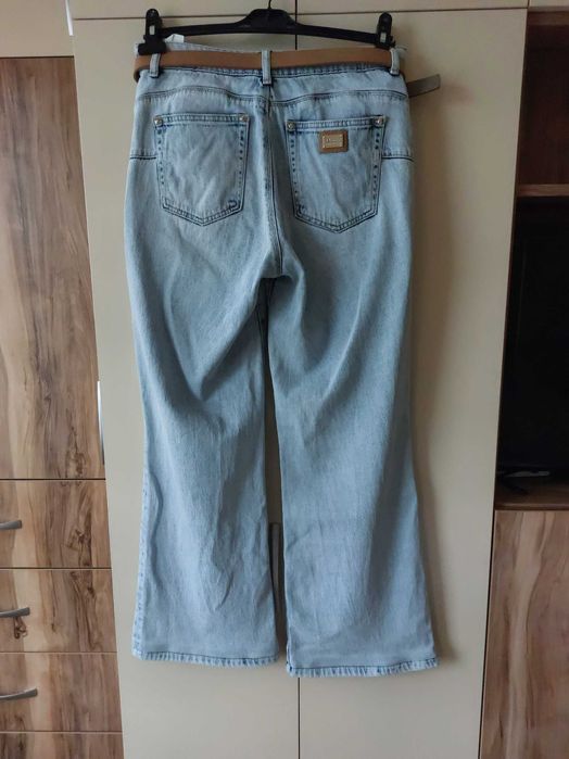 Модерни дънки на турски бранд