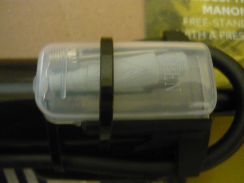 Pompă bicicletă mare cu manometru NOUĂ