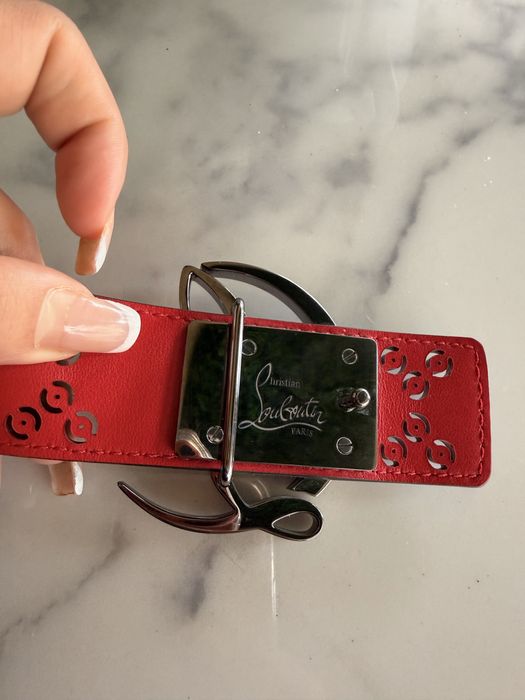 Curea louboutin