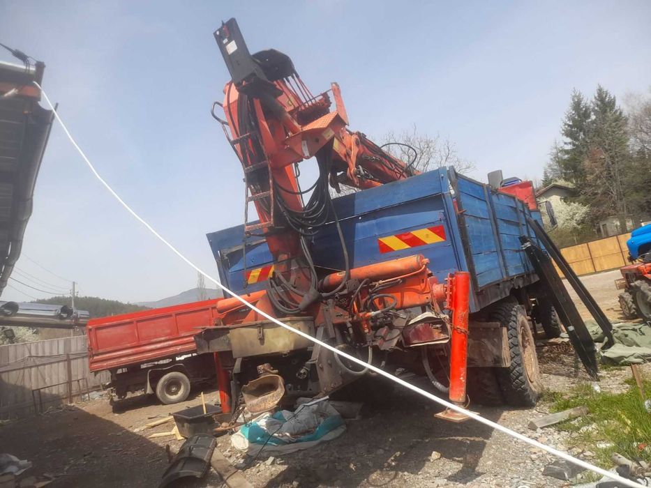 Продавам щаер с щипка