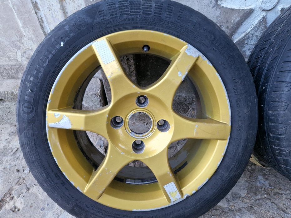 4 Roți 195/60  R15 Ford Focus 1 Aliaj + 1 Tablă