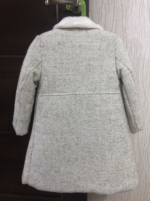 Продам комплект (пальто и платье)