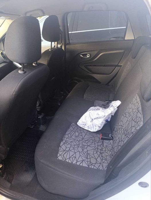 Продается LADA XRAY 1 позиция