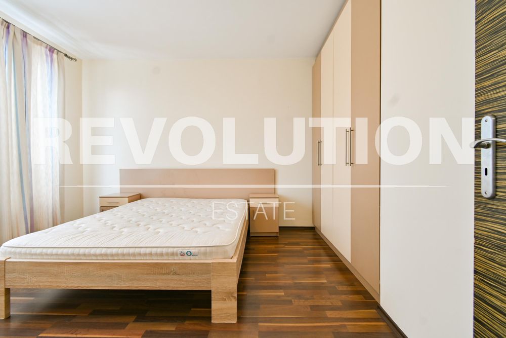 Дава се под наем Четиристаен апартамент в София, Драгалевци - 213 кв.м за 1600 € - Снимка #10