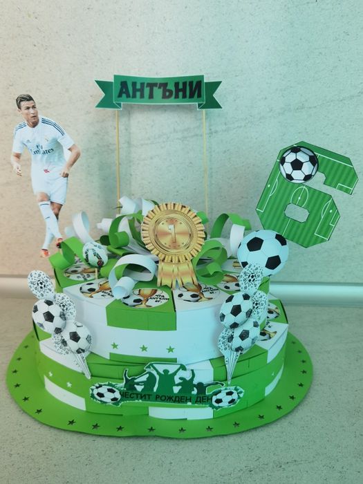 Картонена торта по поръчка