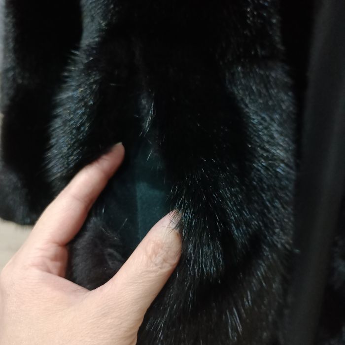 Продается норковая шубка