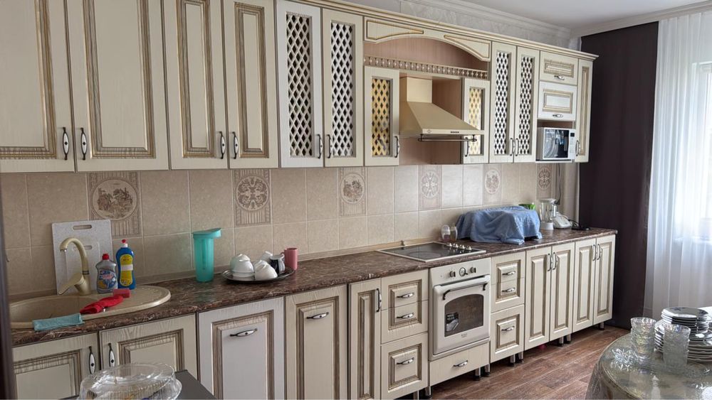 куханые двери хорошего качества