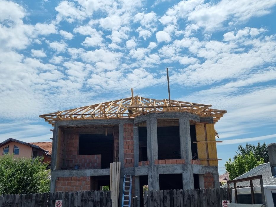 Echipa construcții-lucrari construcții