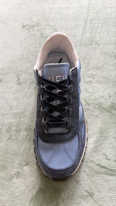 Продам обувь LACOSTE