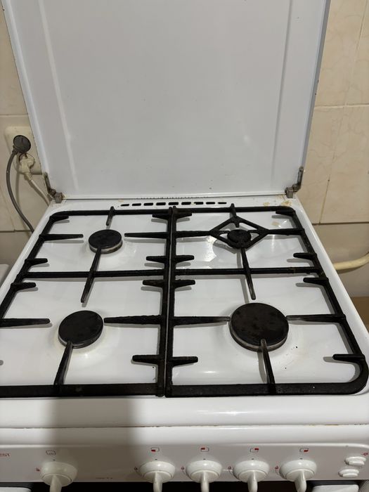 Плита газовая б/у.