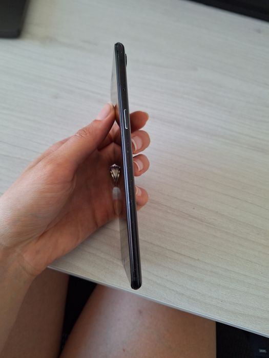 OnePlus 5 Dual SIM 128 GB 8 GB RAM