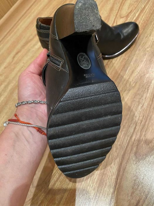 Прекрасни дамски обувки Sofft дишащи,анатомични  40 н