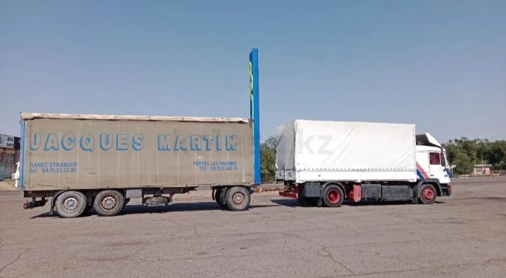 Продам прицеп Samro SR 2001