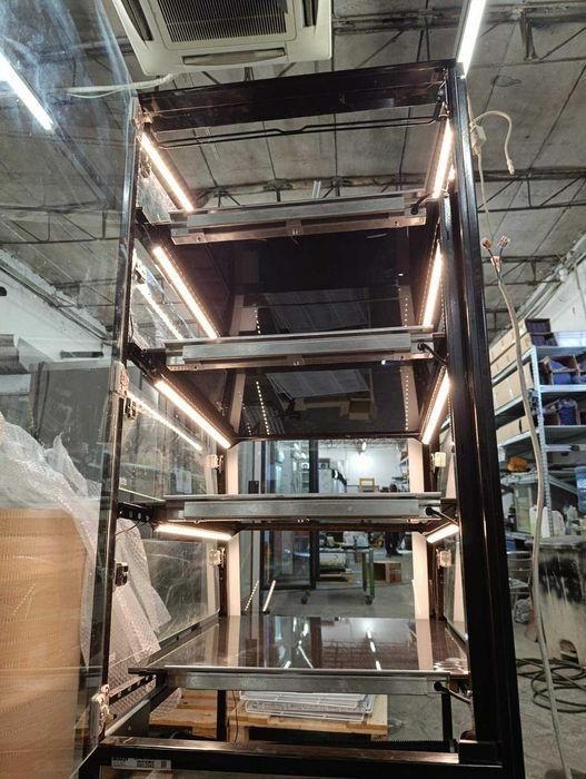 Топла витрина за готова храна сандвичи, закуски и печива Wanzl