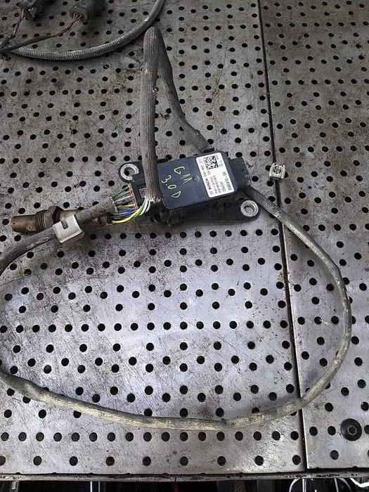 Senzor nox 3.0 d bmw seria 7 g11 0281007671 858041004