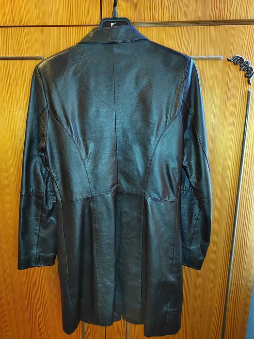 Дамско кожено яке