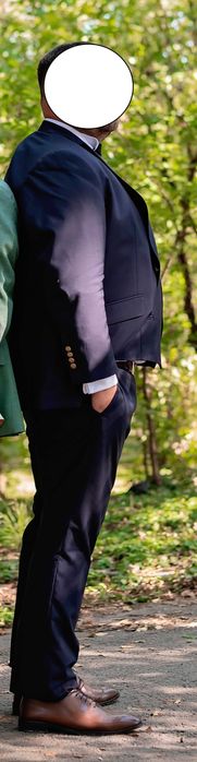 De vanzare costum 3 piese