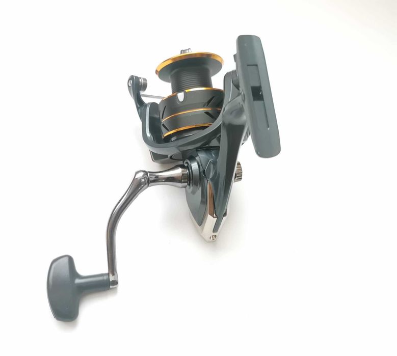 Три макари за дънo, морски риболов и тежък спининг с 6 лагера