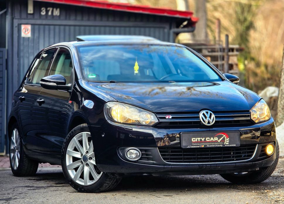 Vw Golf Automat 2010 benzina Euro5 dotat ,NAVI,PADELE,stare impecabila
