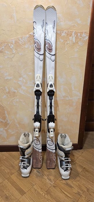 Лыжи, ботинки комплект