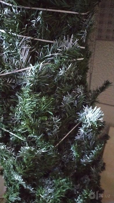 Продам искусственную елку