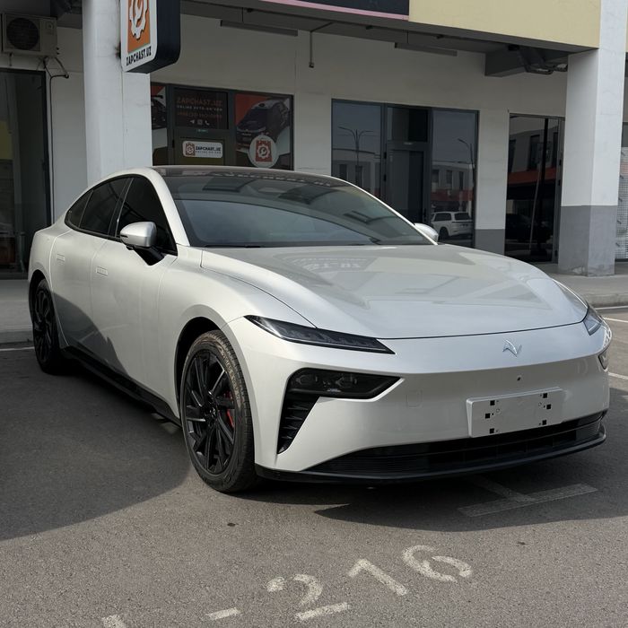Dong feng 007 Elektr  530 km