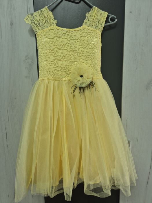Детска лятна жълта рокля