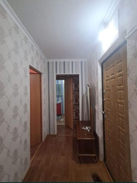 продам двухкомнатная квартира