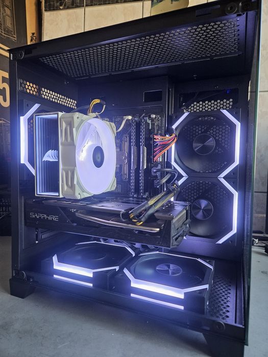 Unitate PC Gaming i7 9700K video 8GB RX 5700 16GB DDR4 M2