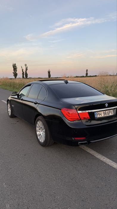 De vanzare bmw seria 7 f01