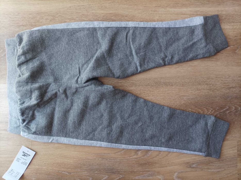 Reebok 110см спортен панталон анцуг