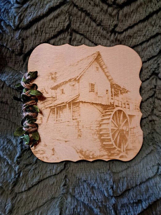 Картички от дърво