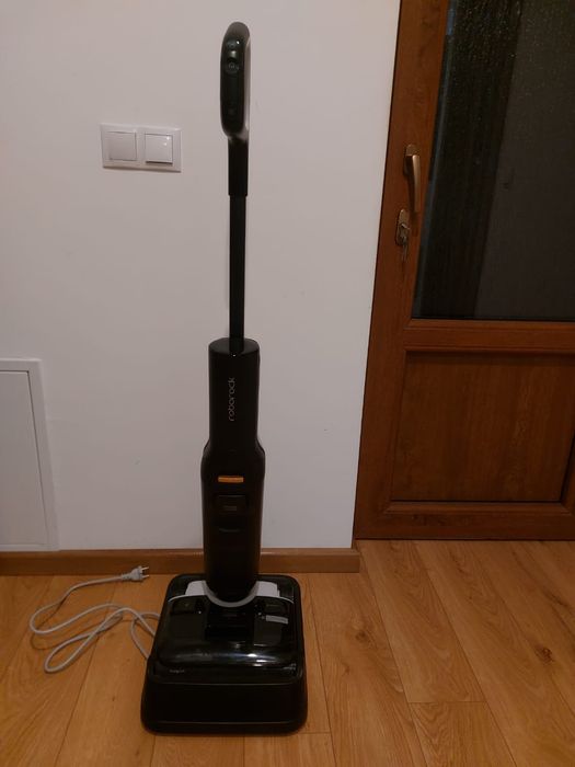 Aspirator vertical ROBOROCK F25 Ace F25ACE, 0.72l, 14.4V